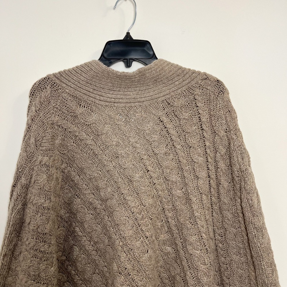 Old Navy Women Brown‎ Cable Knit Asymmetrical Poncho Sweater S - Picture 6 of 8